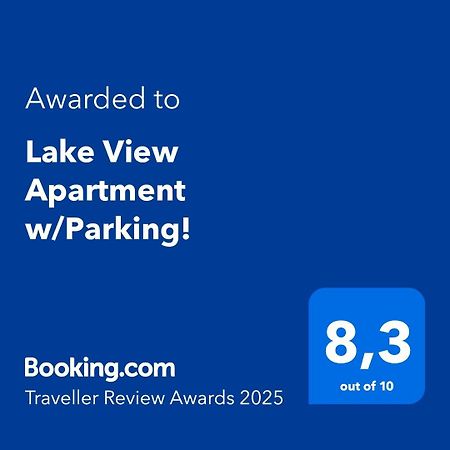 Lake View Apartment W/Parking! トロント エクステリア 写真